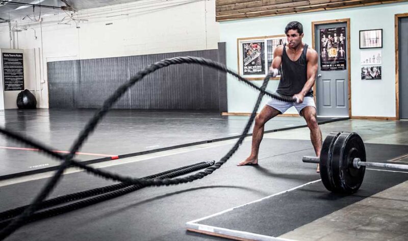 تمرین بتل روپ طناب بدنسازی بتل روپ battle ropes