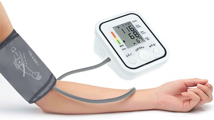 فشار خون و آشنایی با عملکردهای دستگاه فشار سنج 1